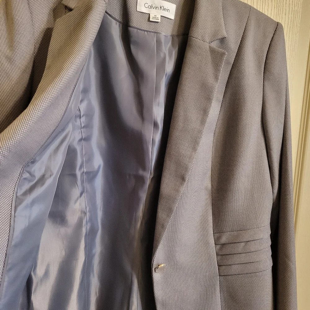 Calvin Klein Gray & White Jacket 14 - Picture 4 of 7